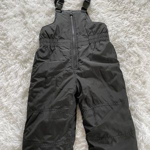 Kids snow suit